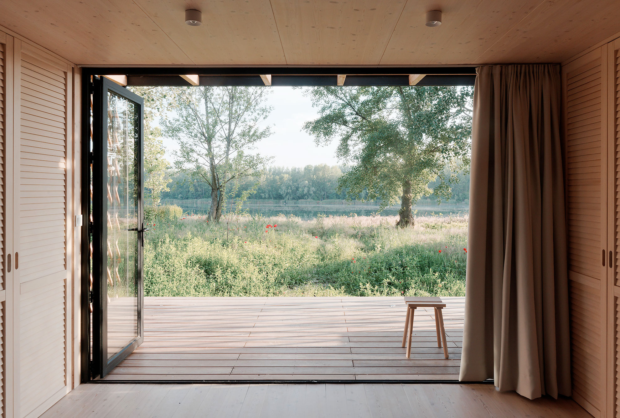 wooden-yurt-view