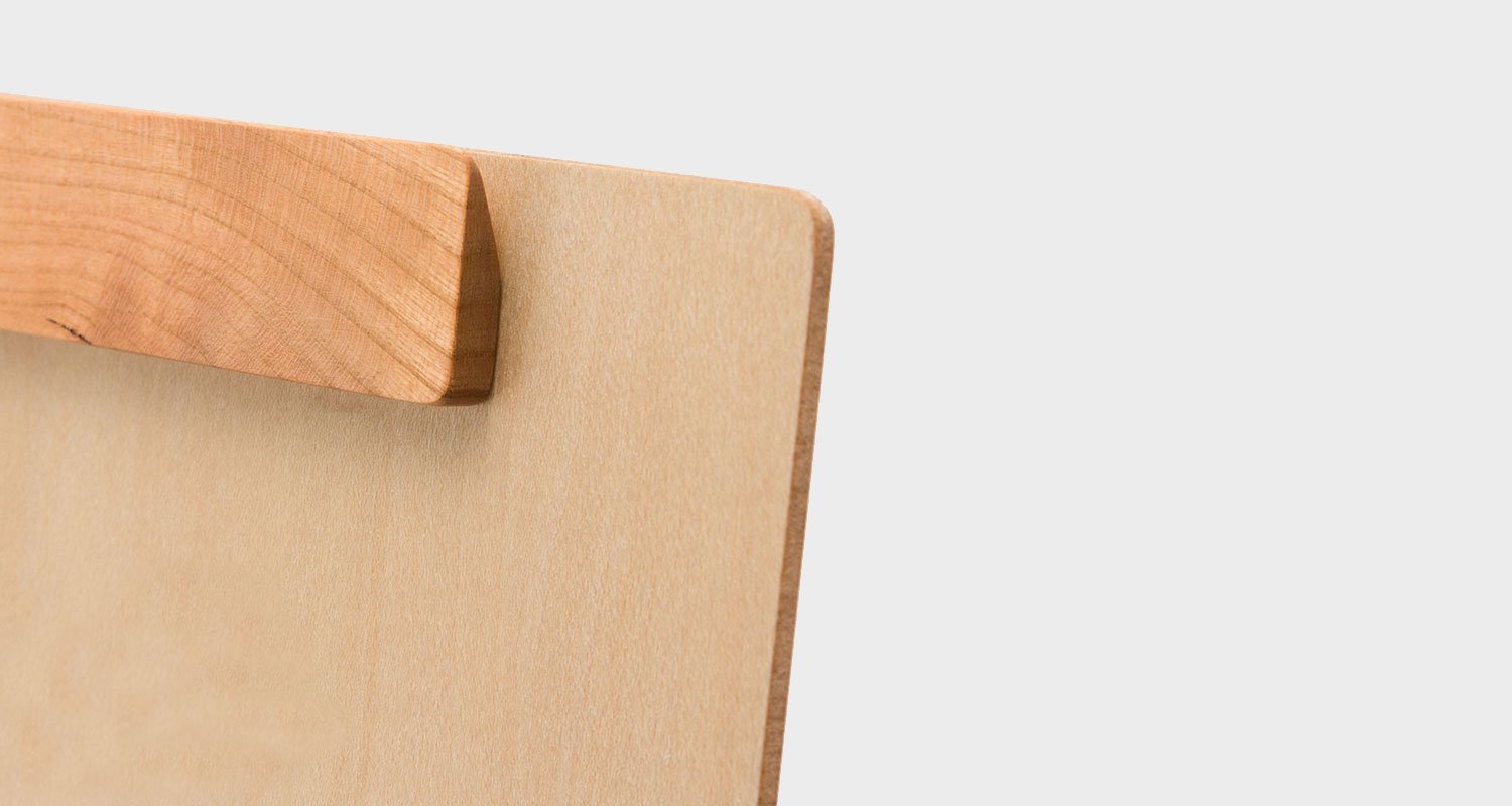 Makoto-Koizumi-wood-binder-close-up
