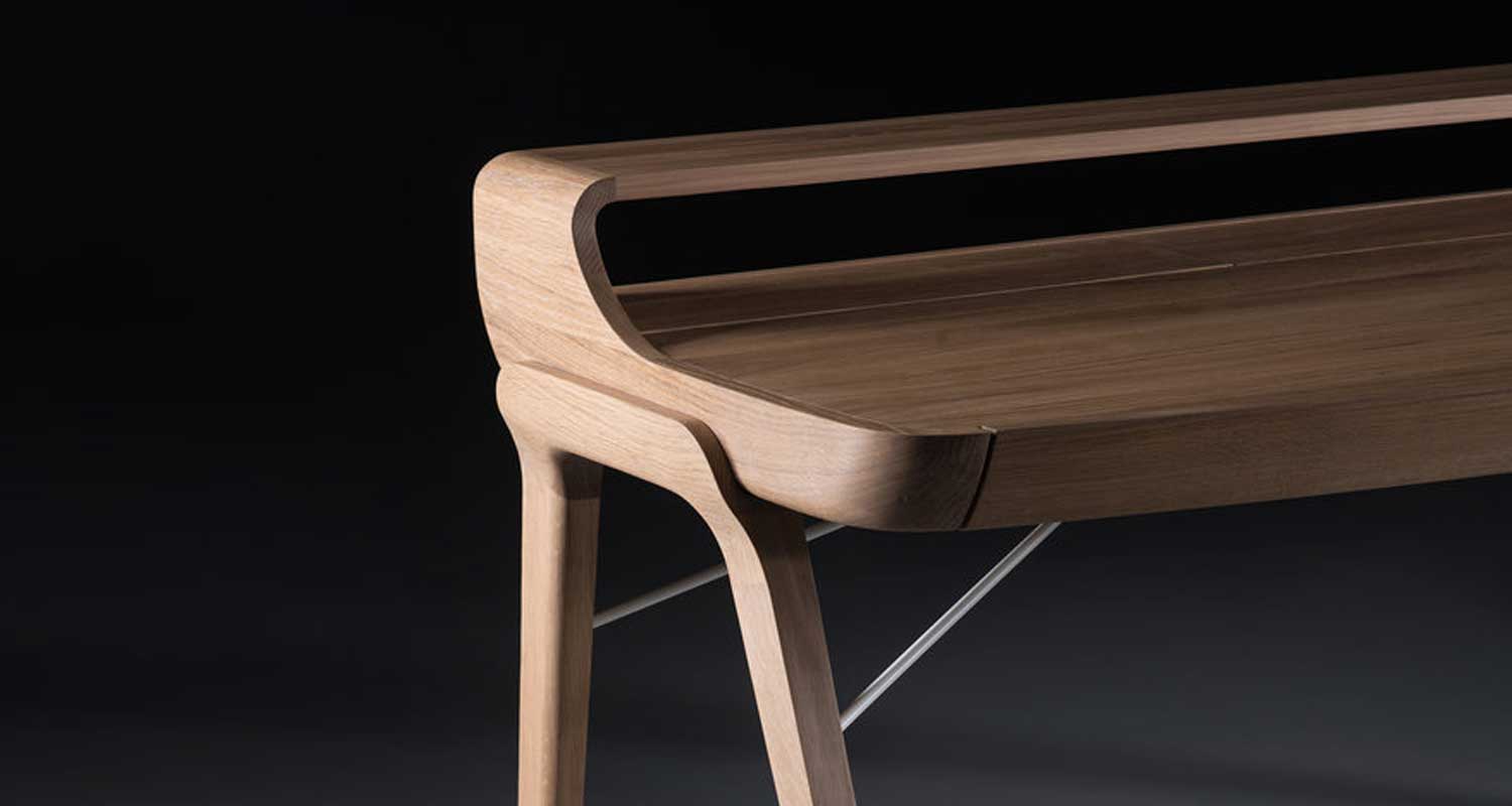 picard-desk-wood-oak-table-drawers-close