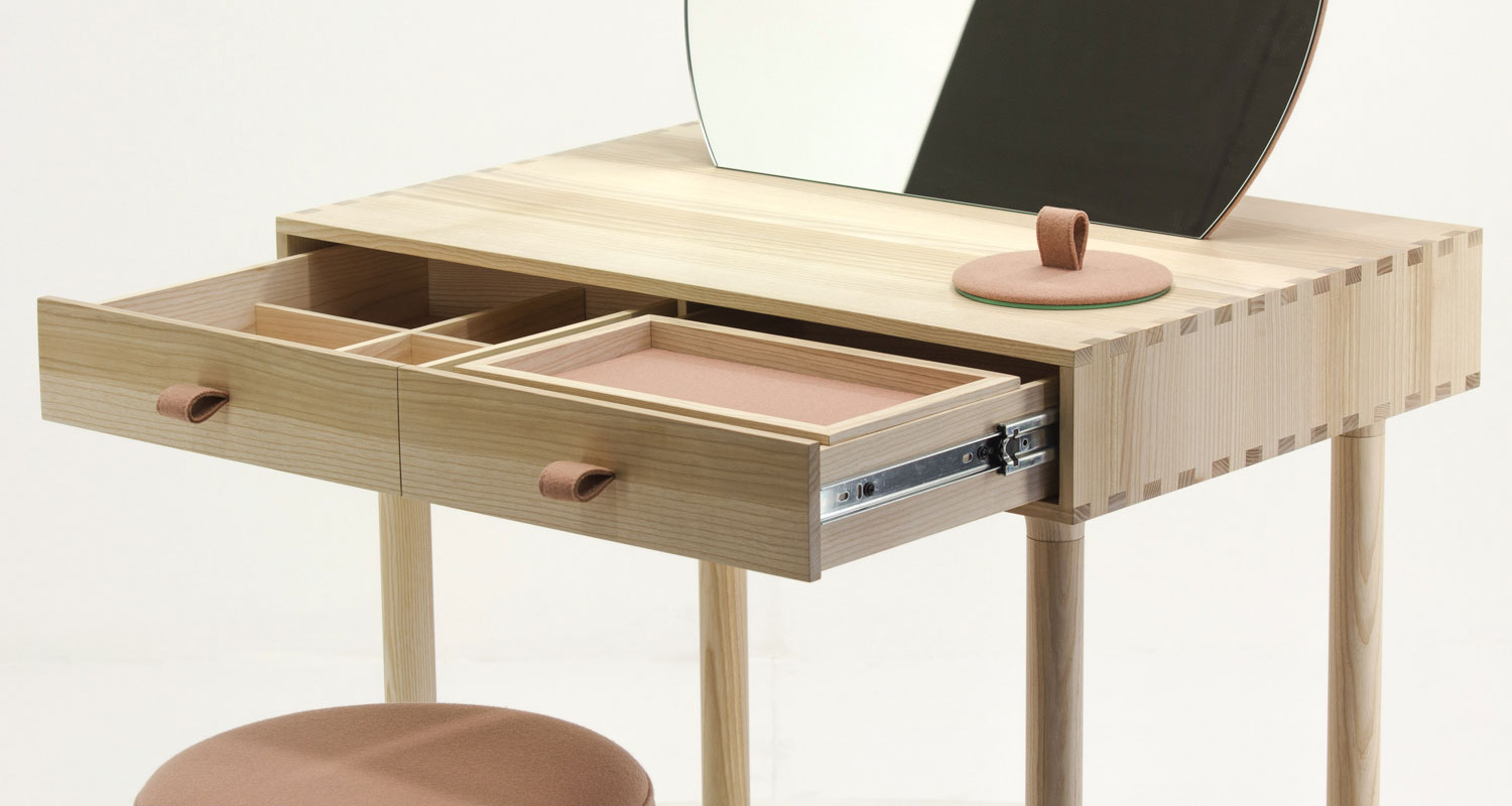 Avignon-dressing-table-Codolagni-drawers
