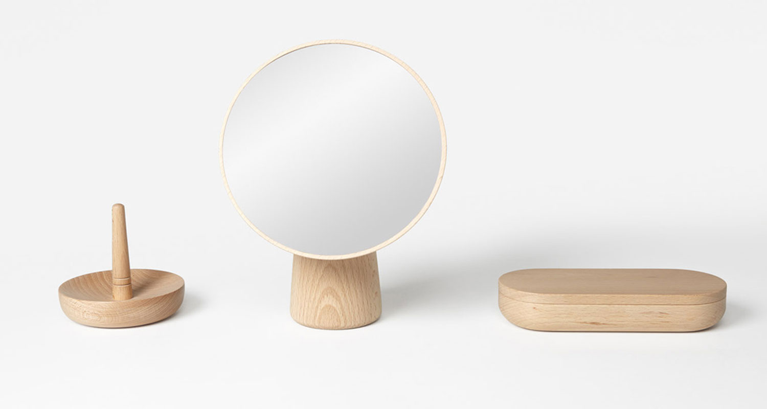 Cameo-mirror-smart-wooden-designs