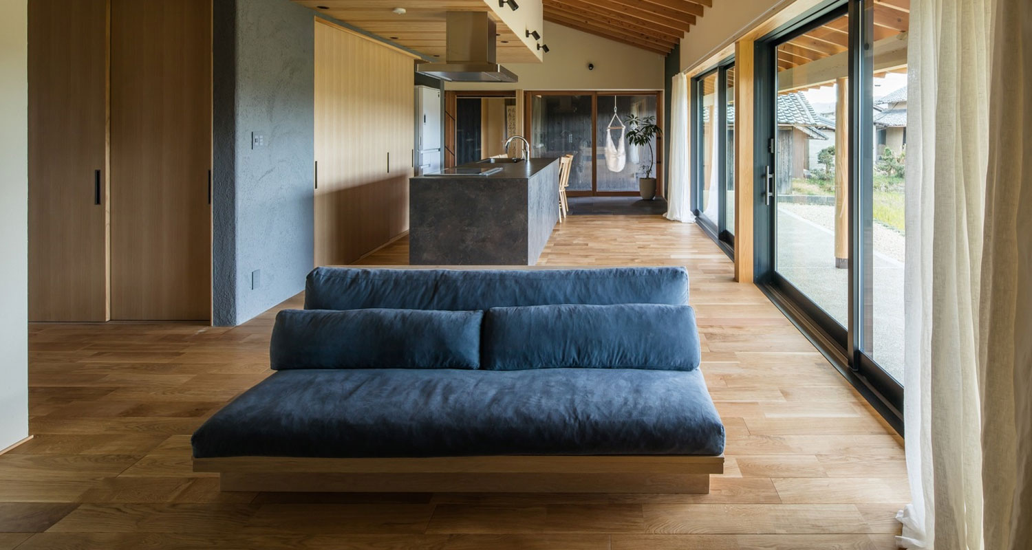 Terasho-House-ALTS-Design-Office-livingroom