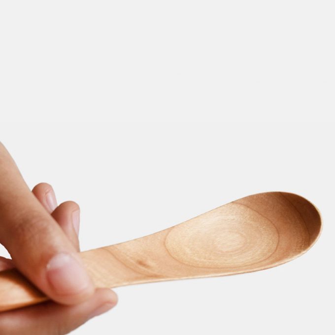 Wooden-Leaf-Spoon