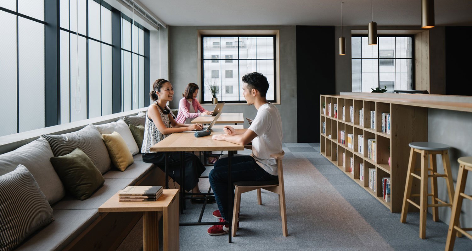 airbnb-toyko-suppose-design-office-working-meeting