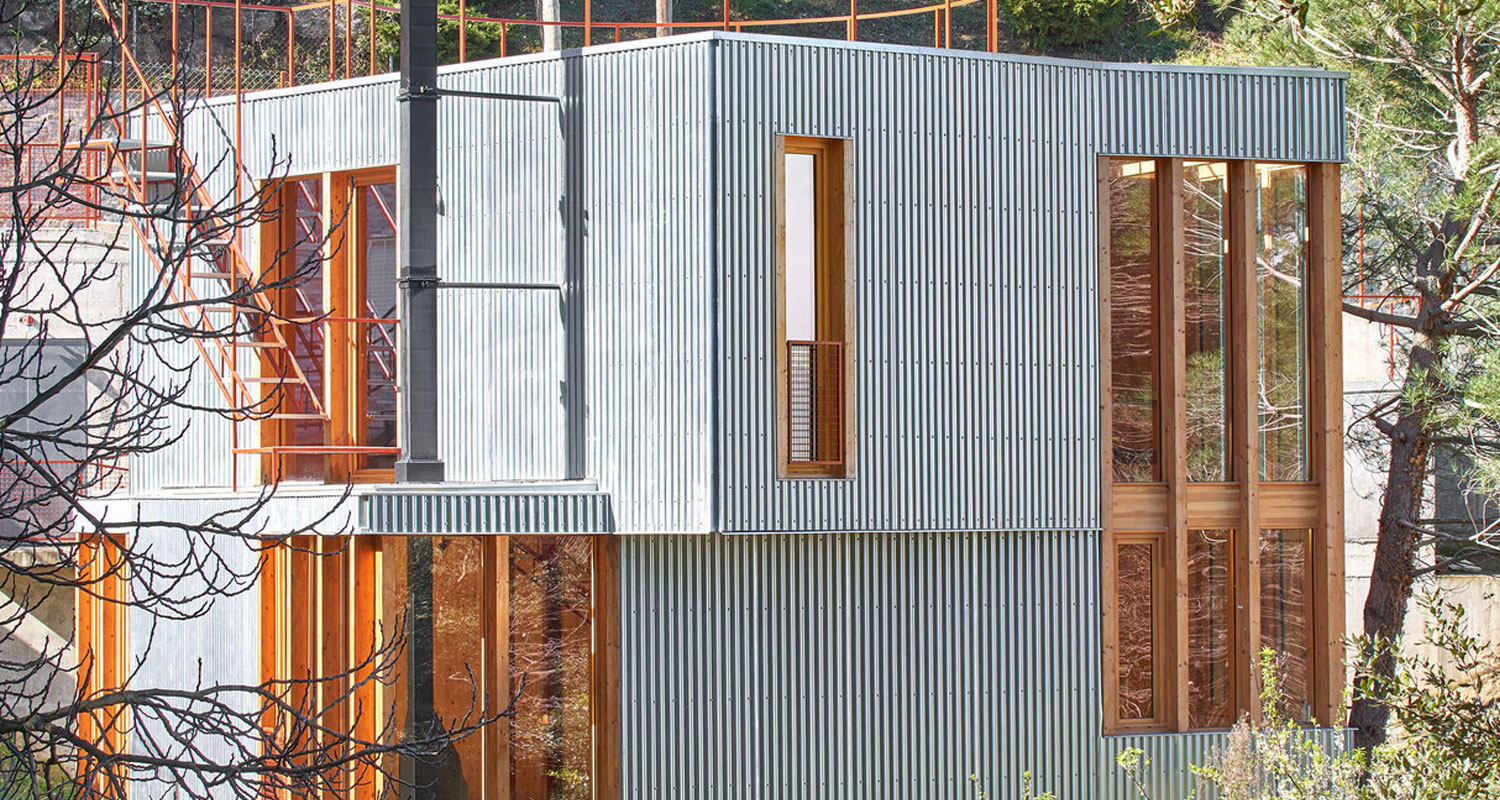House-in-La-Floresta-wood-steel-concrete-8
