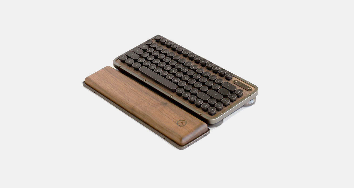 wooden-mechanical-keyboard-walnut-wood-2